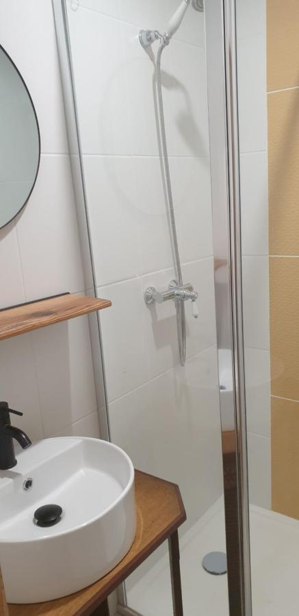 La Pinede Du Cheou, Piscine, Logement Independant, Parking, Draps, Wifi Fibre Mimizan Extérieur photo