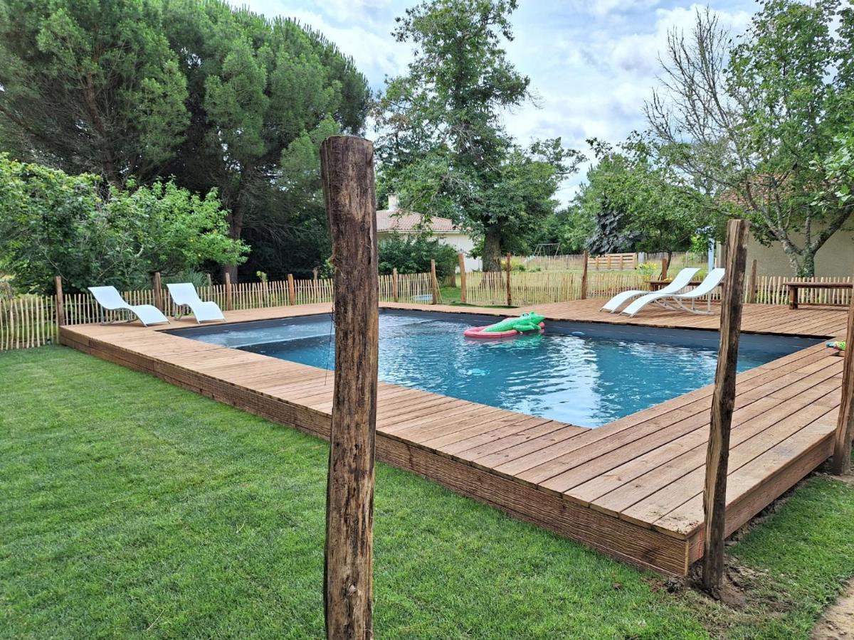 La Pinede Du Cheou, Piscine, Logement Independant, Parking, Draps, Wifi Fibre Mimizan Extérieur photo
